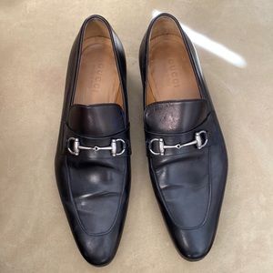 Gucci mens horse-bit loafers.  Black leather sz. 7